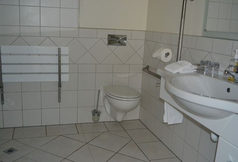 פנסיון Quickenberry Guesthouse