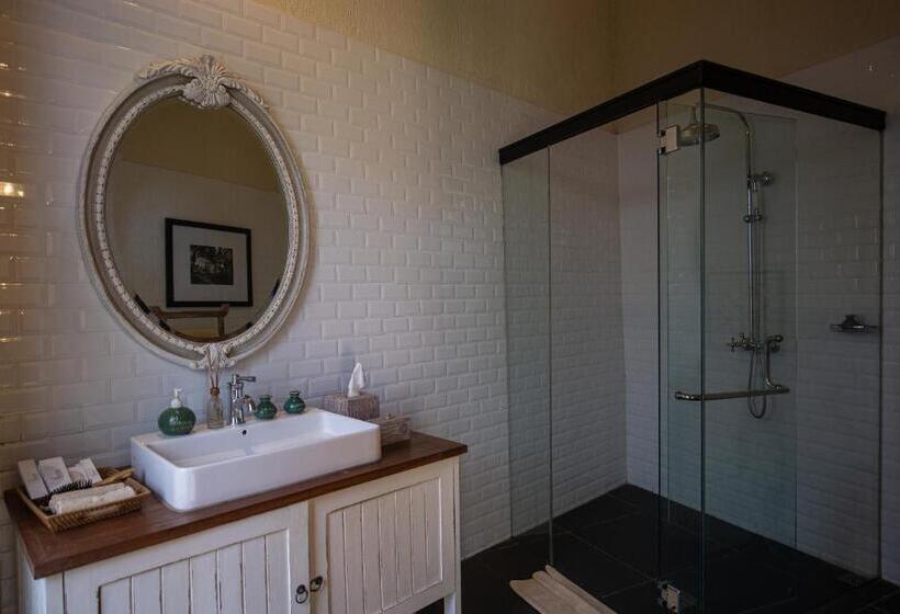 Plataran Komodo Resort & Spa   Chse Certified