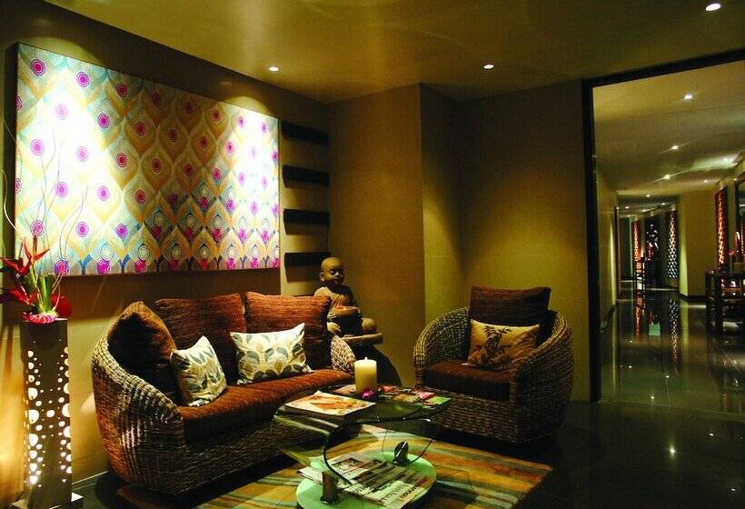 אתר נופש Aamby Valley City