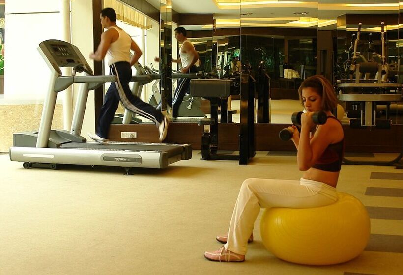 אתר נופש Aamby Valley City