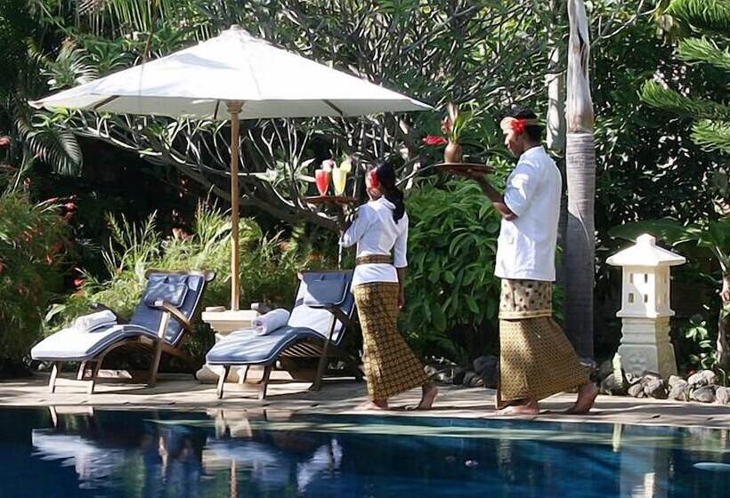 منتجع Apa Kabar Villas