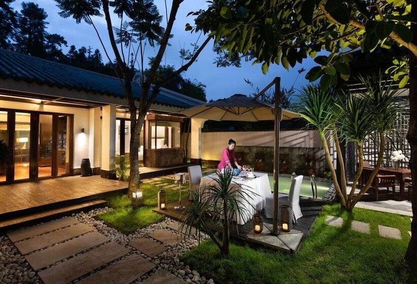 Курорт Banyan Tree Tengchong