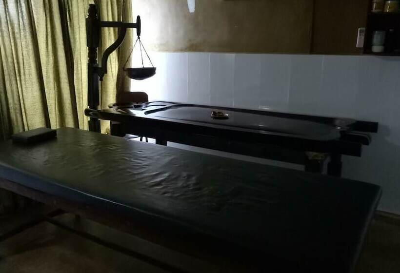 Курорт Blue Waters Cherai