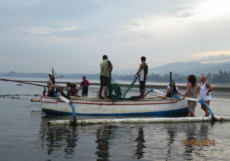 Курорт Dolphin Beach Bali