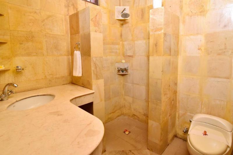 Курорт Dolphin Beach Bali