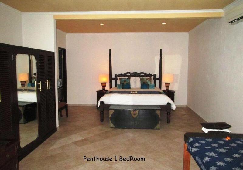 Курорт Dolphin Beach Bali