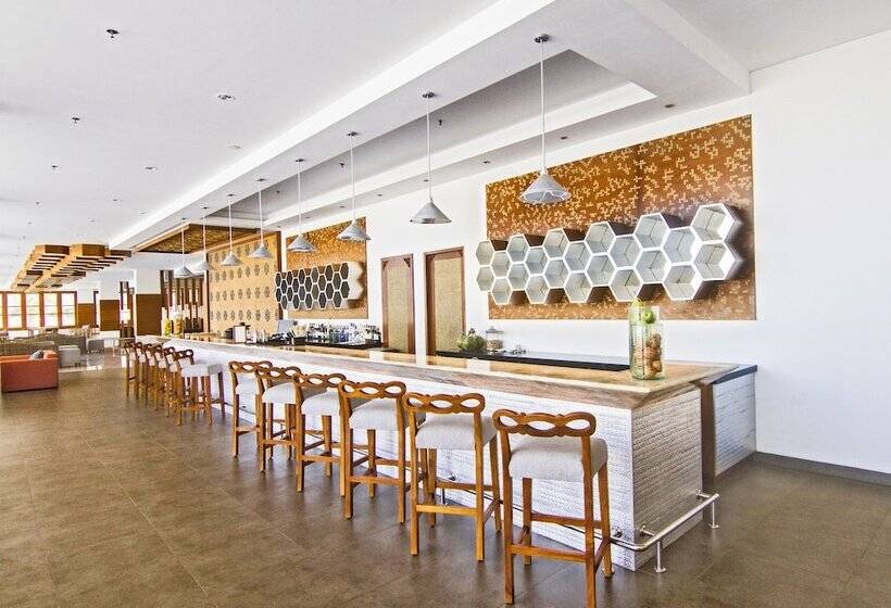 渡假胜地  MERUSAKA Nusa Dua