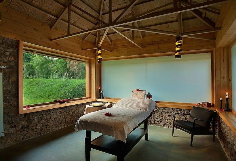 리조트 Sinclairs Retreat Dooars, Chalsa