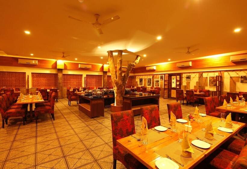 리조트 Sinclairs Retreat Dooars, Chalsa