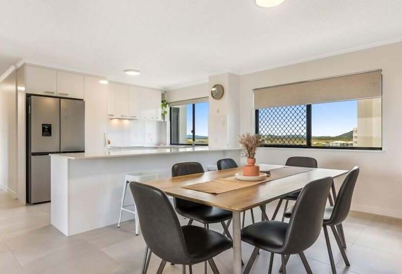 San Marino By The Sea Apartments