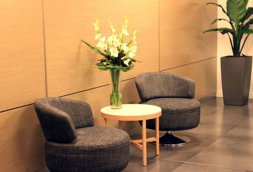 Darwin Executive Suites & Free Car