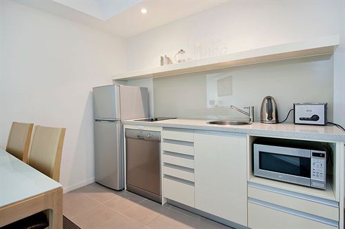 Darwin Executive Suites & Free Car