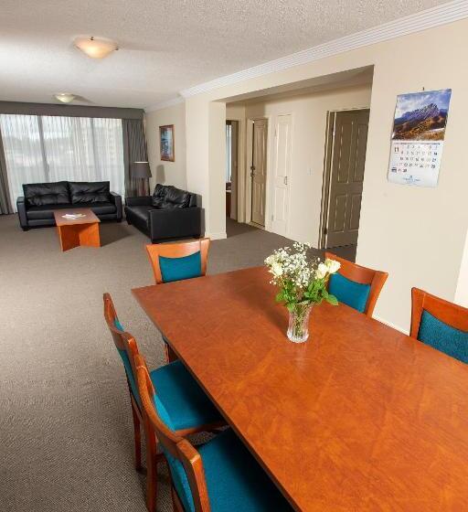 Springwood Tower Apartment