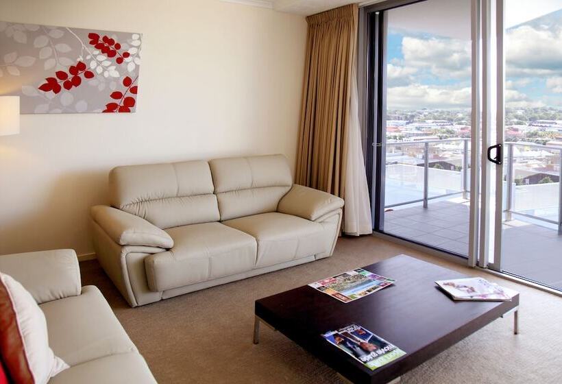 Toowoomba Central Plaza Apartment Hotel Official