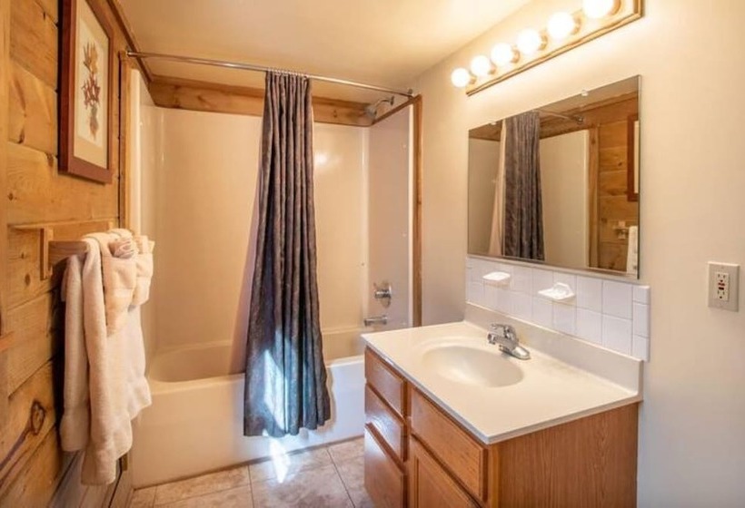 Wilderness Presidential Resort