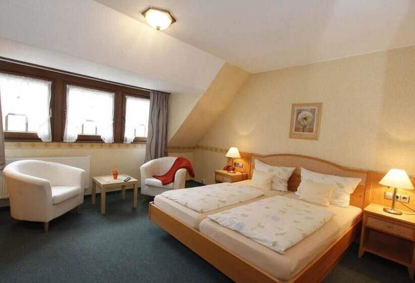 Отель Kachelburg