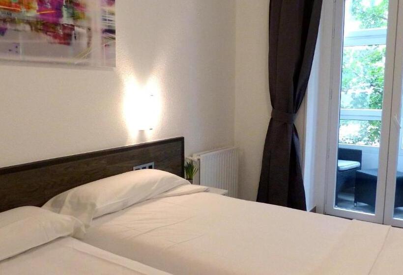 בית מלון כפרי Pension Donostiarra