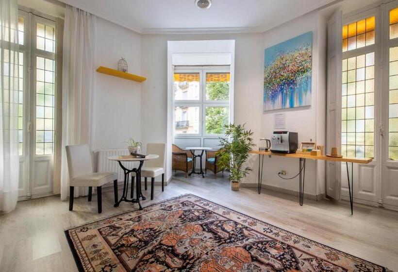 בית מלון כפרי Pension Donostiarra