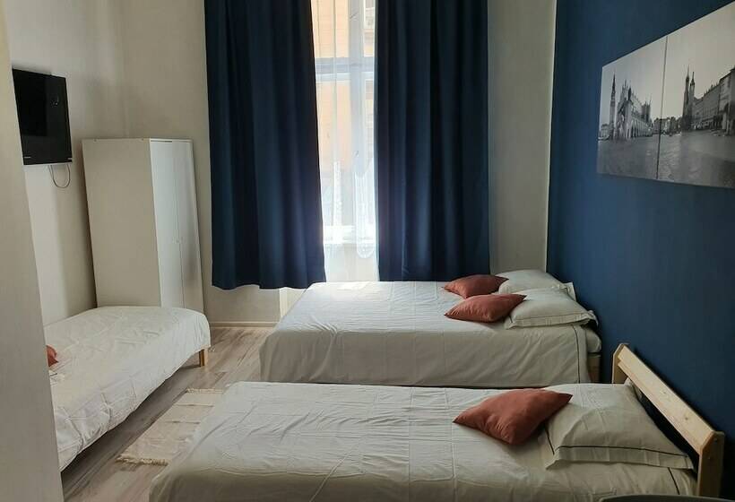 Amen Aparthotel Curie 8