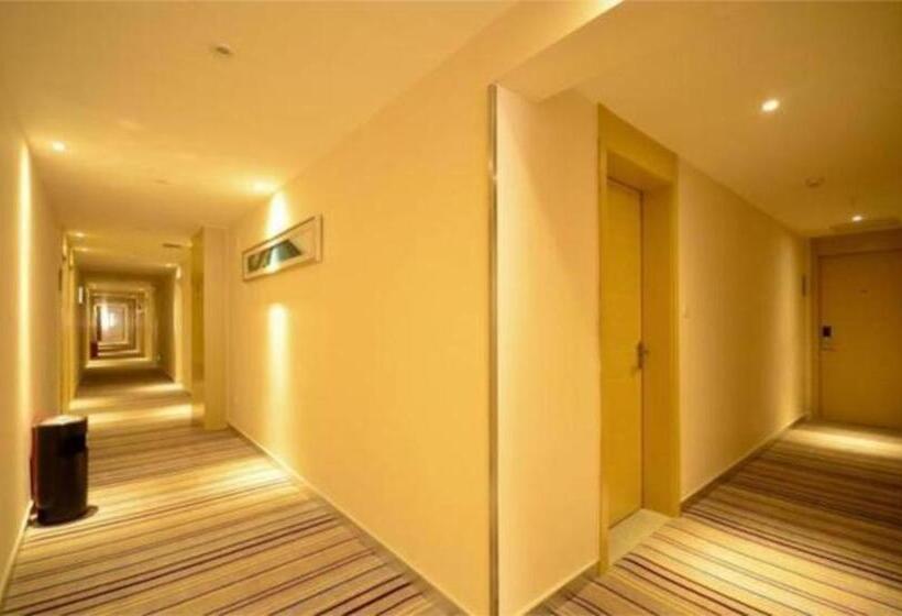 Hotel City Comfort Inn Wuhan Guanggu Textile University