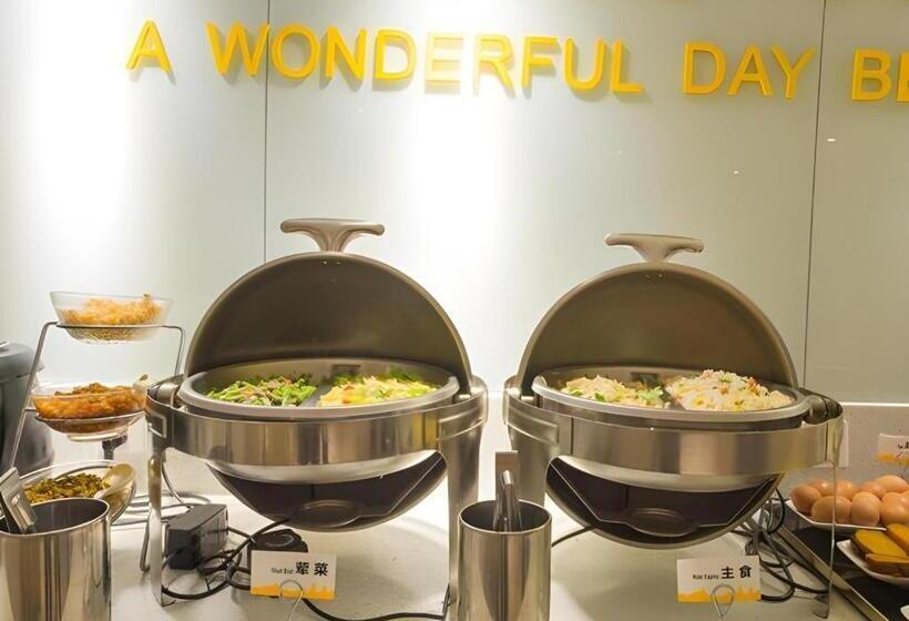 Hotel City Comfort Inn Wuhan Huanghe Tower Shouyi Metro Station