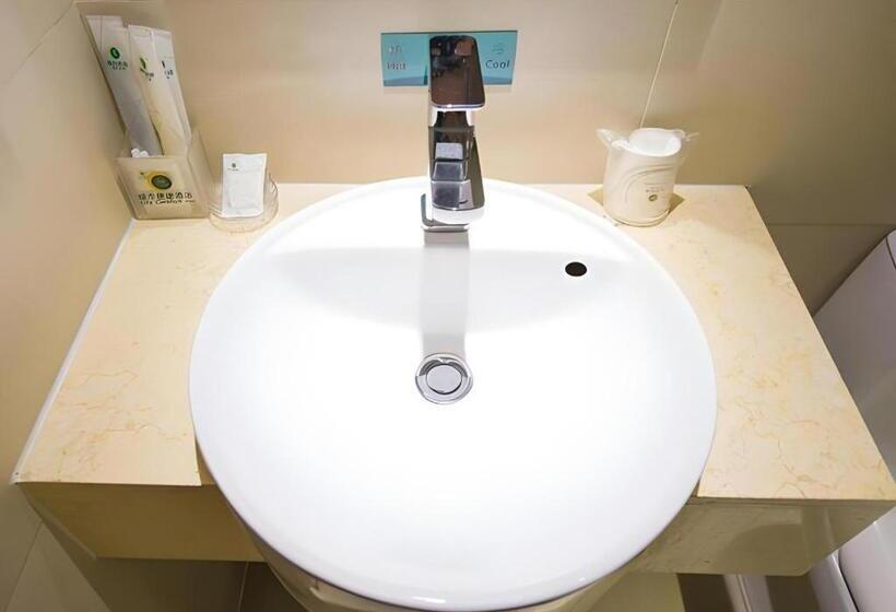 Hotel City Comfort Inn Wuhan Huanghe Tower Shouyi Metro Station