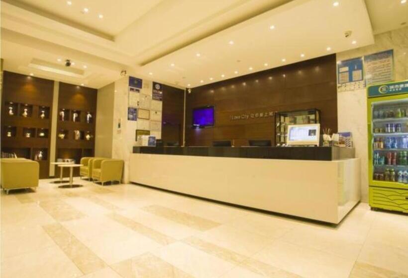 호텔 City Comfort Inn Zhanjiang South Railway Station