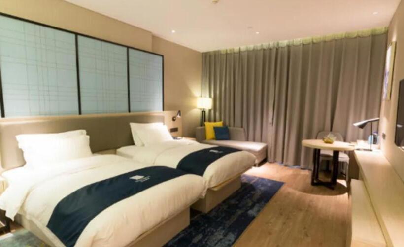 Echarm Hotel Wuhan Jianghan Road Walking Street