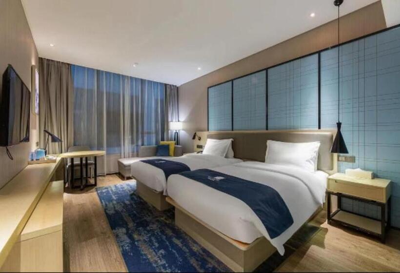Echarm Hotel Wuhan Jianghan Road Walking Street
