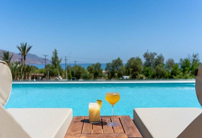 酒店 Georgioupolis Suites