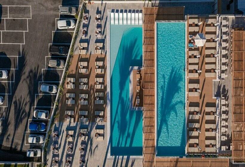 酒店 Georgioupolis Suites