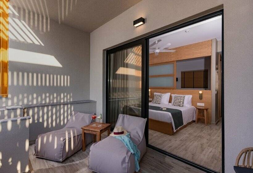 酒店 Georgioupolis Suites