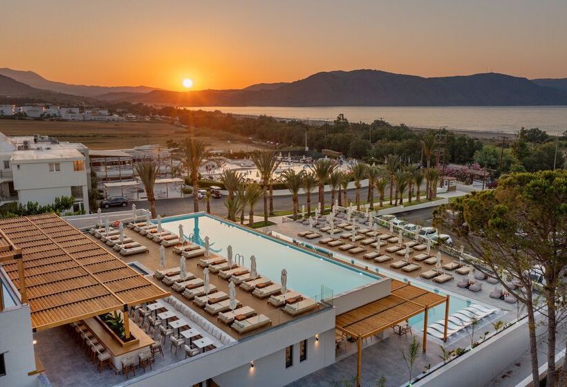 酒店 Georgioupolis Suites