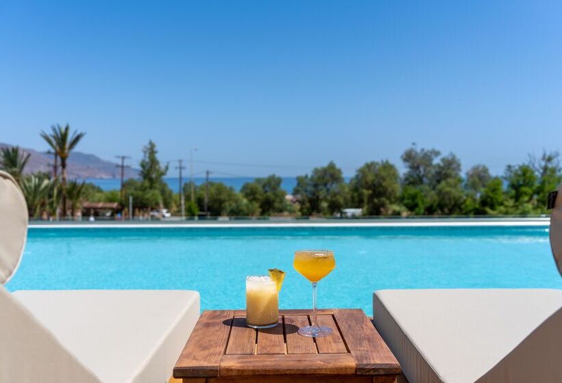 酒店 Georgioupolis Suites