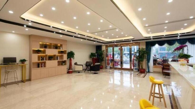 هتل Greentree Inn Express Wuxi Jiangyin Wanda Plaza Tongfu Road