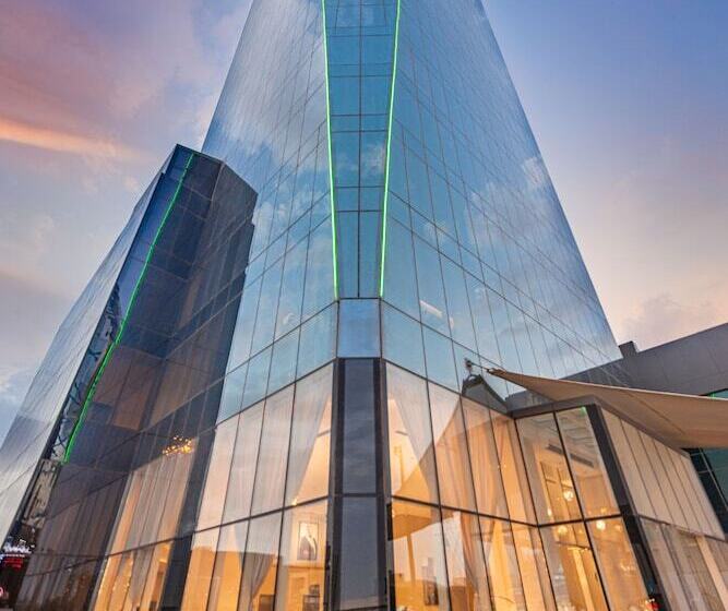 فندق Hdb Financial District