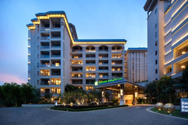 בית מלון כפרי Holiday Inn & Suites Sanya Yalong Bay, An Ihg