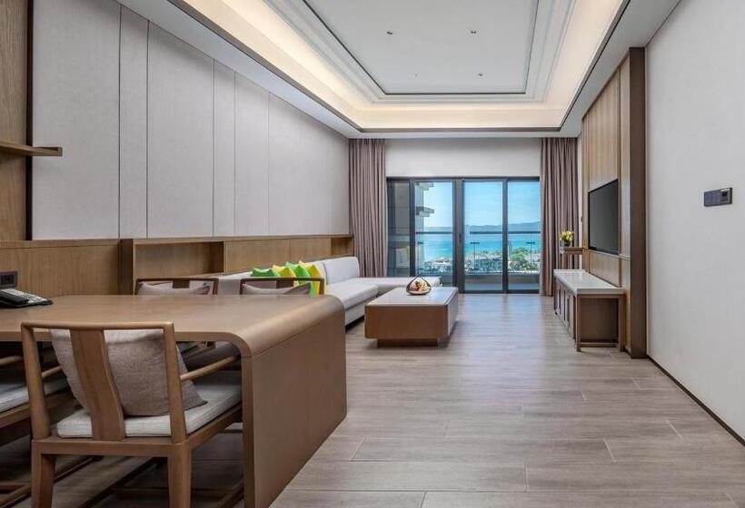 בית מלון כפרי Holiday Inn & Suites Sanya Yalong Bay, An Ihg