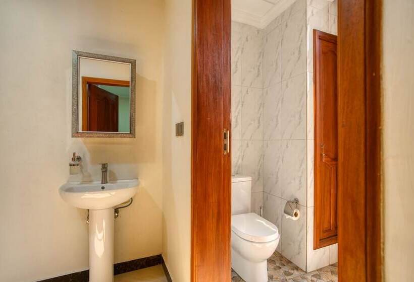 هتل Kibo Palace Apartments