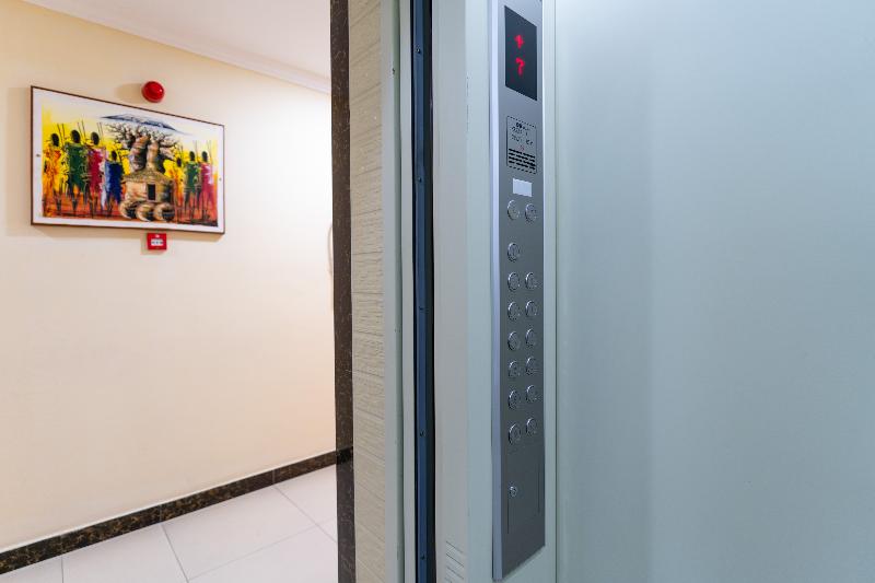 هتل Kibo Palace Apartments