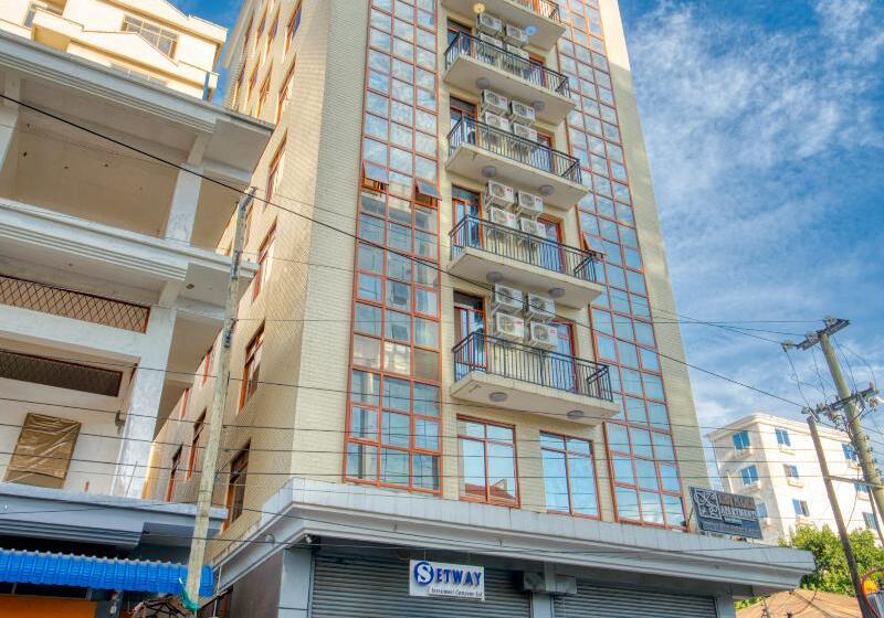 هتل Kibo Palace Apartments