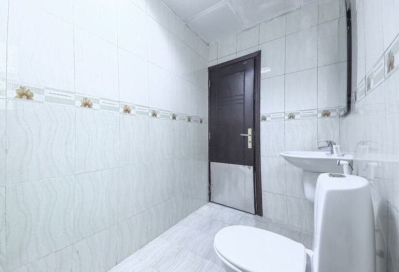 هتل Oyo 111 Al Thabit