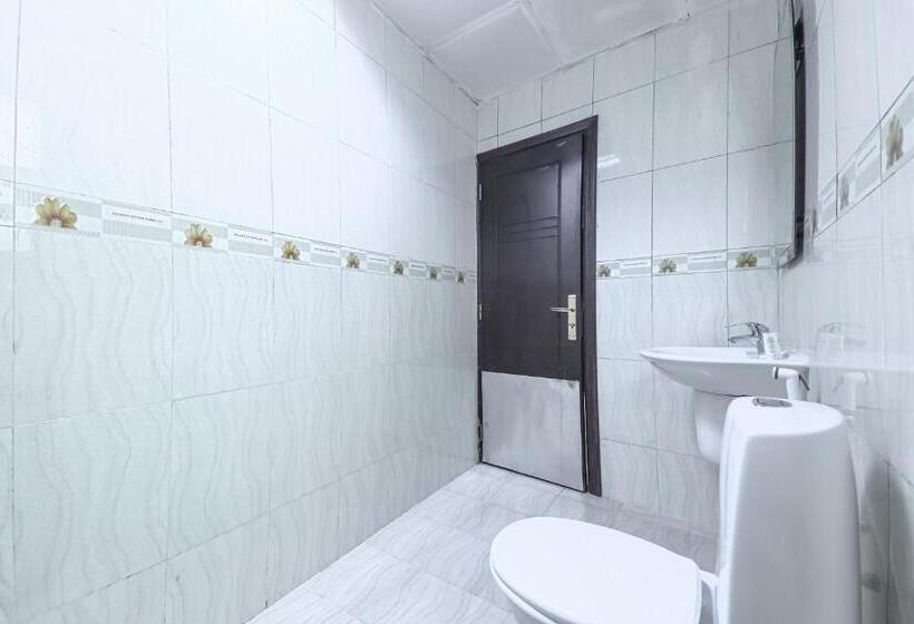 هتل Oyo 111 Al Thabit