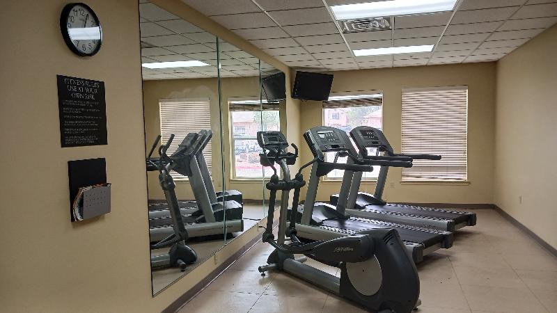 فندق Red Roof Inn & Suites Midland