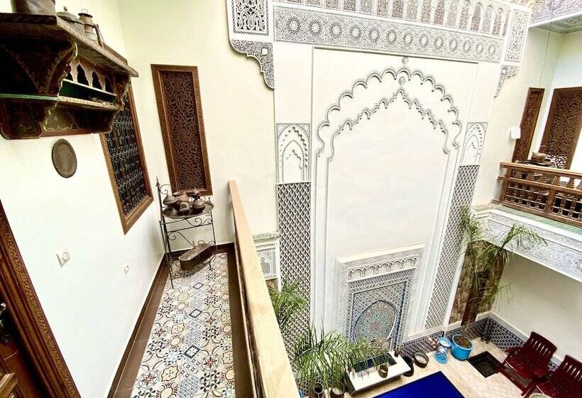 فندق Riad Nouhal