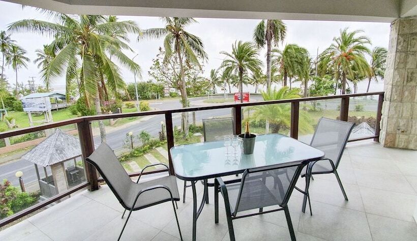 فندق Seafront Apartment Coral Coast