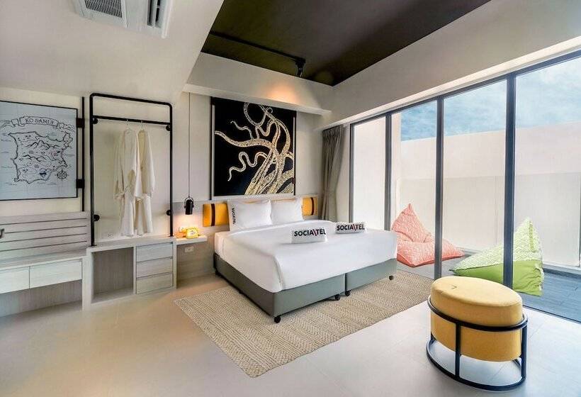 هتل Socialtel Koh Samui