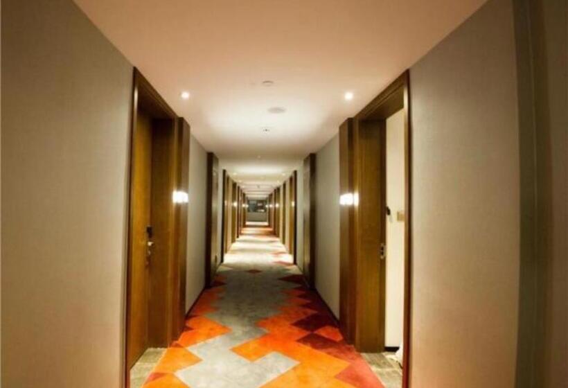 Borrman Hotel Nanning Beihu Bei Road Metro Station