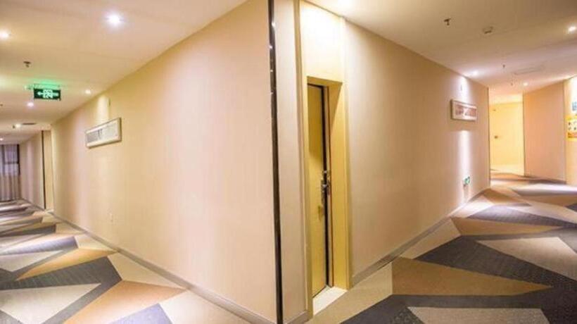 فندق City Comfort Inn Guigang Pingnan Bus Station Jiangbin Park