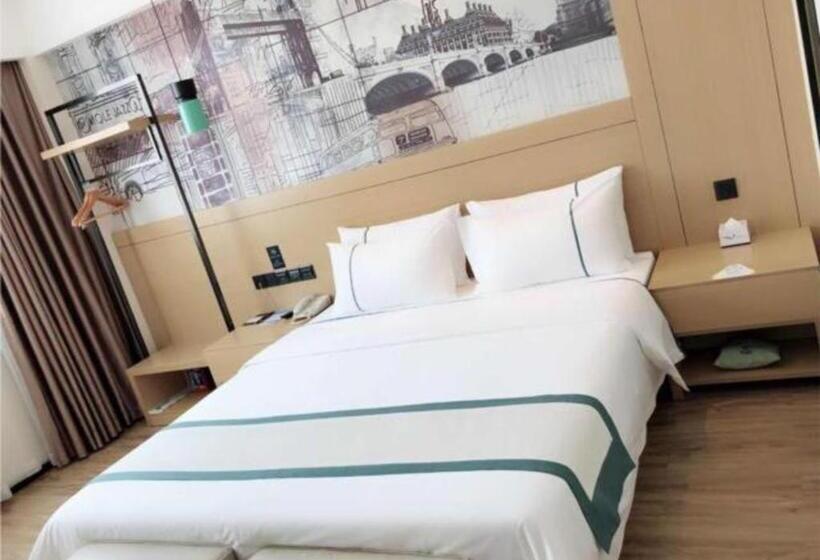 Отель City Comfort Inn Xiaogan Xiaochang Bus Passenger Station